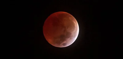 Tonight's Rare Blood Moon Eclipse Captivates Asia and Africa