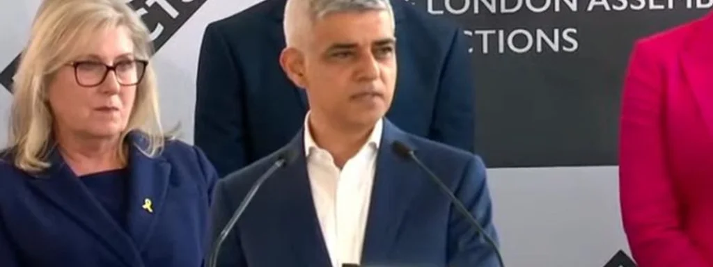 Featured image for: Mayor Sadiq Khan Racks Up Air Miles Equal to Moon Trip Mayor Sadiq Khan Racks Up Air Miles Equal to Moon Trip