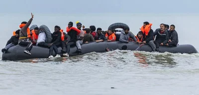 1,072 illegal migrants cross English Channel, total reaches 32,103 this year