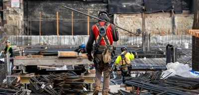 Canadian economy adds 66,600 jobs in October, jobless rate at 6.9%