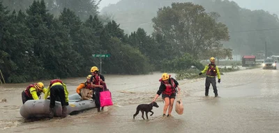 Breaking: Hurricane Forces Urgent Evacuations in North Carolina