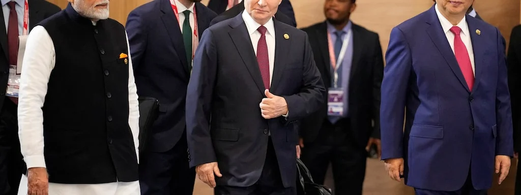 Featured image for: Lula Criticizes U.S. Military Buildup in Caribbean at BRICS Summit Lula Criticizes U.S. Military Buildup in Caribbean at BRICS Summit