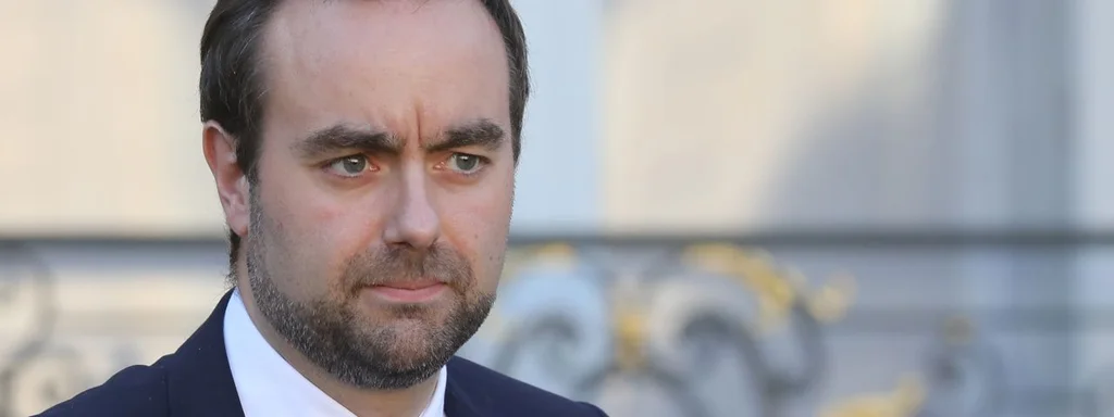 Sébastien Lecornu resigns as France's prime minister after 27 days