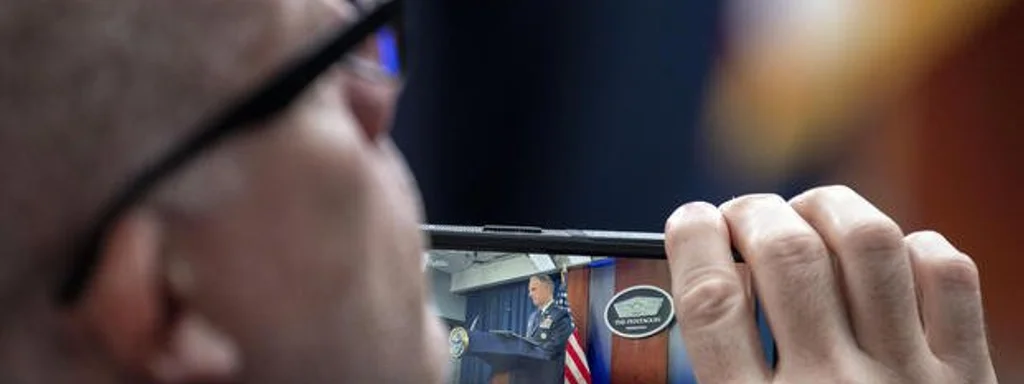 Pentagon reporters must sign new media policy by Oct. 14 or surrender badges