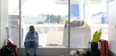 U.S. to reduce air traffic by 10% in 40 markets due to staffing shortages