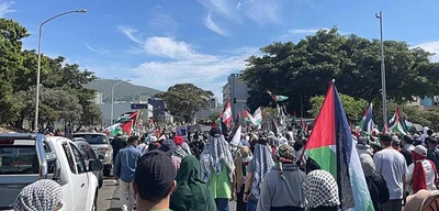 Iranians prioritize state institutions amid calls for political change