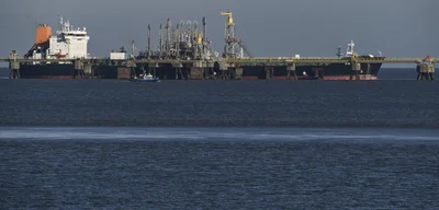 US naval forces board Russian tanker 'Mariner' in open sea