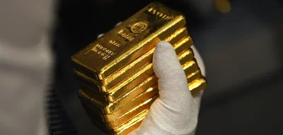 Gold surges past $4,000 per ounce for the first time in history