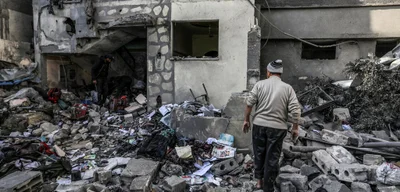 Israel carries out airstrikes in Gaza despite ceasefire deal