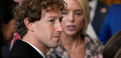Meta CEO Mark Zuckerberg meets with Pam Bondi on legal issues