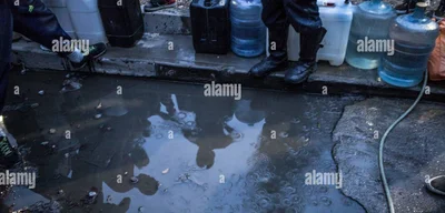 Caracas experiences total power blackout after multiple explosions