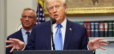 President Trump warns pregnant women to use Tylenol only if necessary