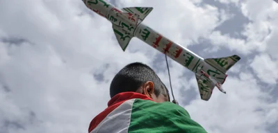 Israeli Air Defenses Successfully Intercept Houthi Ballistic Missile from Yemen