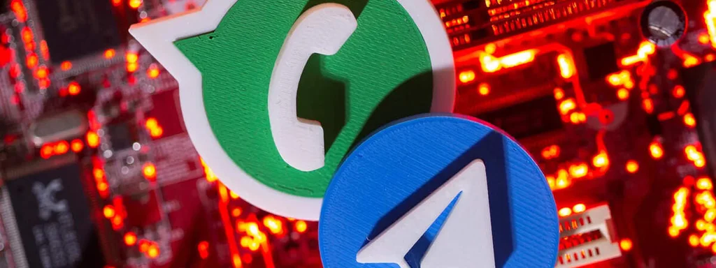 Russia Unveils State-Approved Messaging App 'MAX' as WhatsApp, Telegram Face Blockade
