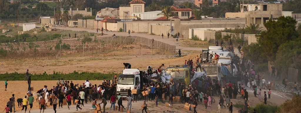 Featured image for: Six Kidnapped Senegalese Truckers Freed After Mali Blockade Crisis Six Kidnapped Senegalese Truckers Freed After Mali Blockade Crisis
