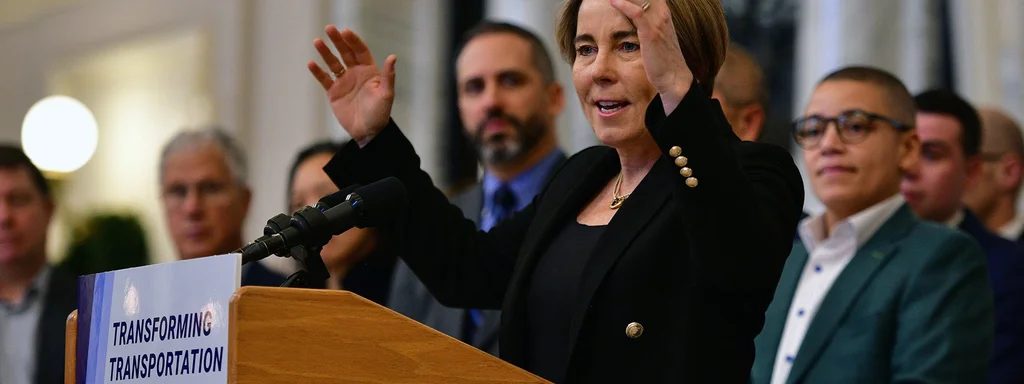 Featured image for: Active Incident at DNC Headquarters Forces Staff to Shelter in Place Active Incident at DNC Headquarters Forces Staff to Shelter in Place