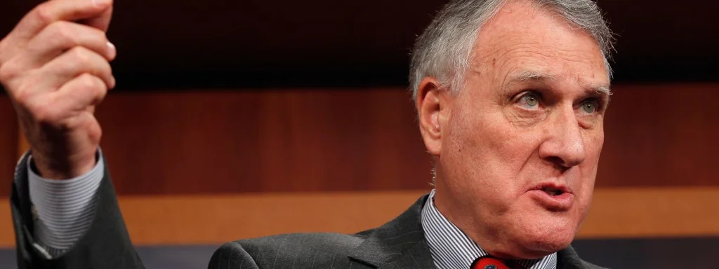 GOP Plan to Slash Medical Student Loans Threatens Healthcare Access for Low-Income Students