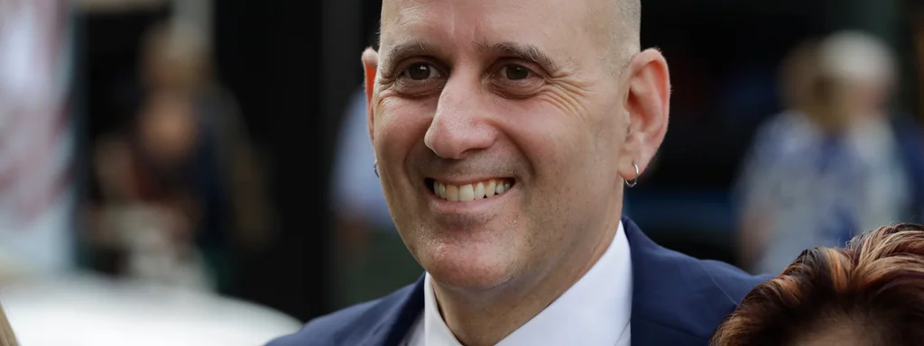 Harvey Epstein Crushes Weiner's Comeback Dreams in NYC Primary with Overwhelming Support
