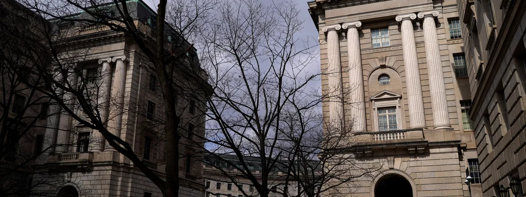Evangelical Churches Risk Collapse as Political Donations Threaten Spiritual Integrity