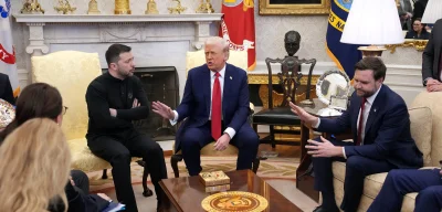 Trump's Chaotic White House: A Phone Call Away from Disaster