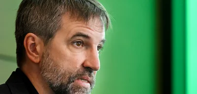 Canada Risks Economic Collapse While Chasing Troubled Trade Deals Worth Billions