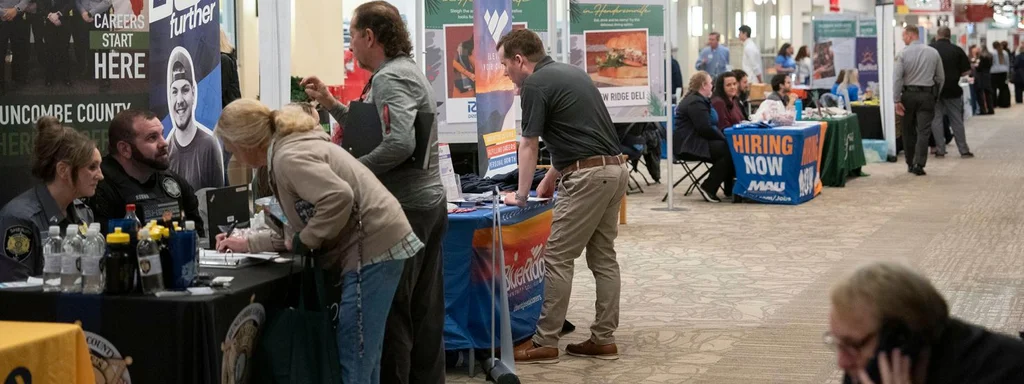 33,000 Private Sector Jobs Vanish in June as Wealth Gap Widens