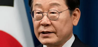 Yoon Suk Yeol Meets Conspiracy Theorist While Facing Arrest for Martial Law Attempt