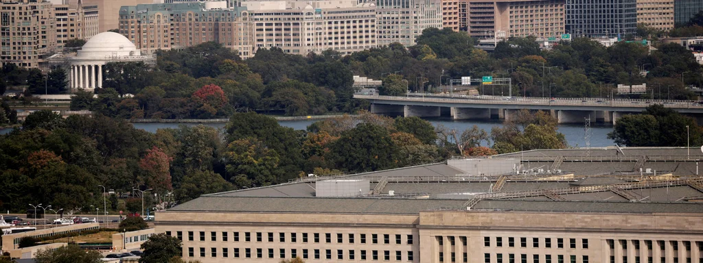 Pentagon Freezes Critical Weapons for Ukraine as Russian Attacks Surge