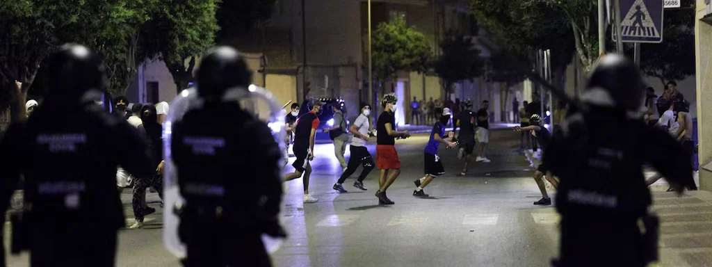 10 Arrested as Far-Right Violence Erupts Against Migrants in Spain's Torre-Pacheco