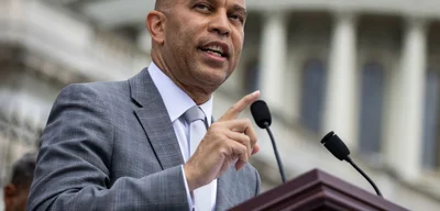 Hakeem Jeffries Threatens to Delay ‘Big, Beautiful Bill’ to Expose Corporate Greed