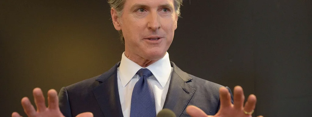 Gavin Newsom Demands $787 Million from Fox News for Defamation While Trump’s Lies Fuel Chaos