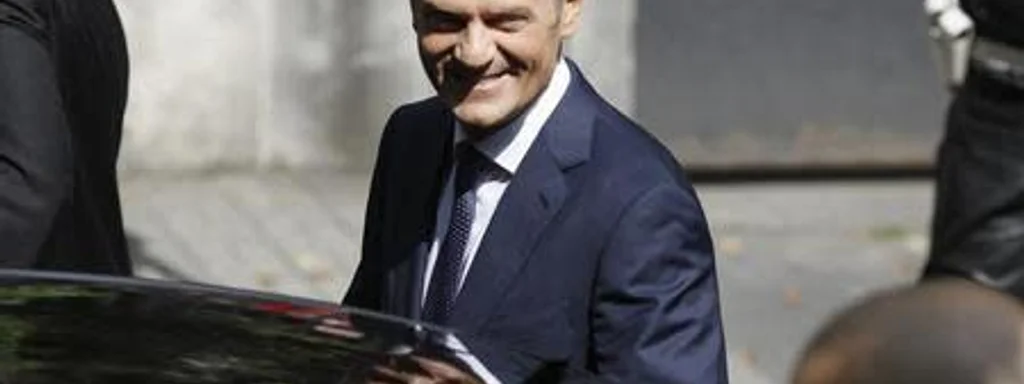 Tusk's Cabinet Shake-Up Fails to Address Poland's Deepening Crisis