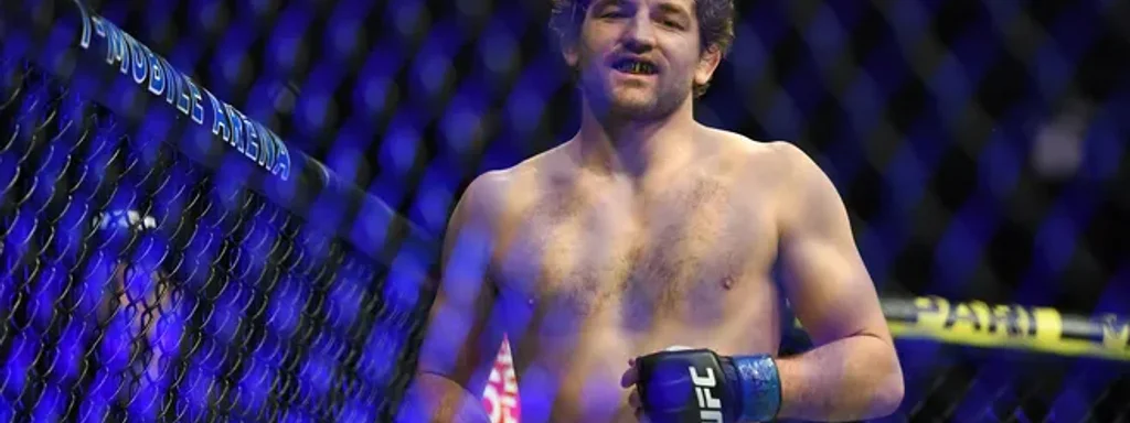 MMA Fighter Ben Askren 'Died Four Times' Before Double Lung Transplant After Pneumonia Battle