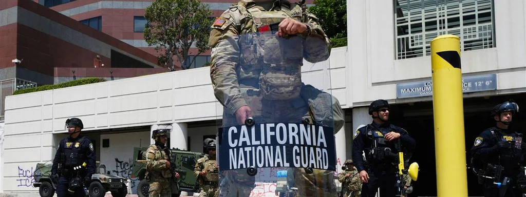 90 Armed Troops Enter LA to Enforce Immigration Raids and Escalate Fear