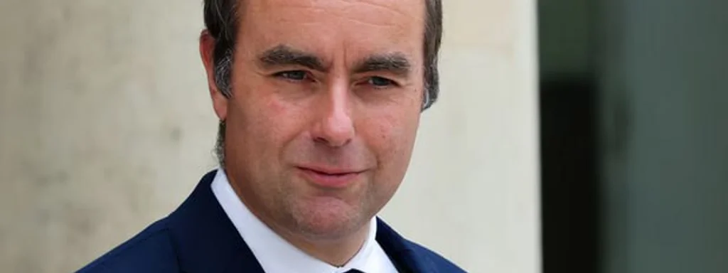 Featured image for: Macron Names Defence Minister Lecornu as France's New Prime Minister Macron Names Defence Minister Lecornu as France's New Prime Minister