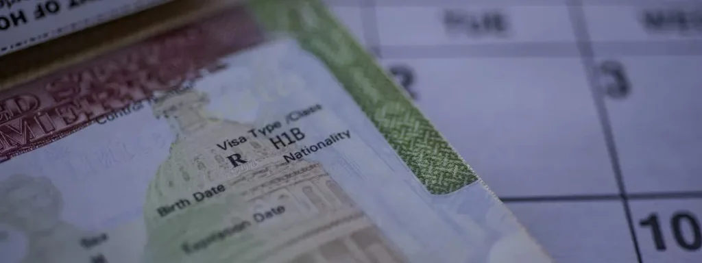 White House Approves H-1B Visa Rule Favoring High Salaries, Sparking Controversy
