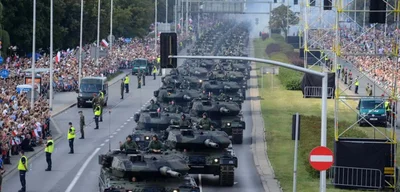 Poland Deploys 40,000 Troops as Tensions Rise with Russia, Belarus