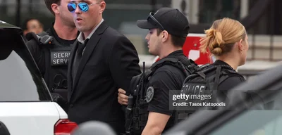 Individual arrested after attempting to climb White House fence