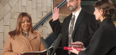 Zohran Mamdani sworn in as NYC's first mayor on the Quran