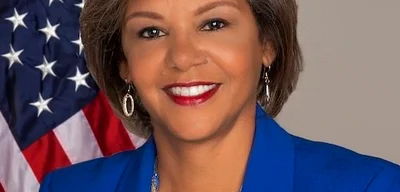 Rep. Robin Kelly to file three articles of impeachment against Kristi Noem