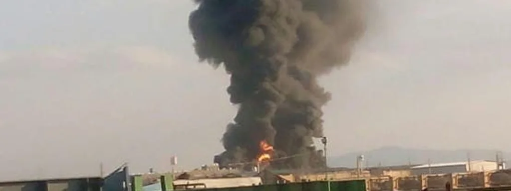 Massive Blaze Engulfs Commercial Complex in Anzali Port, Northern Iran, Prompting Urgent Evacuations