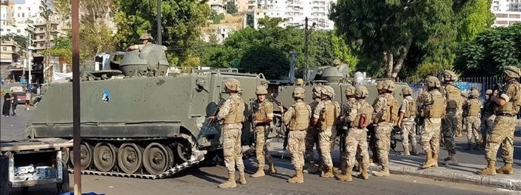 Lebanese Army Establishes Checkpoints in Hezbollah Strongholds Amid Rising Tensions