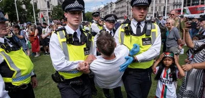 London Police Arrest Over 466 During Pro-Palestine Protest Amid Anti-Terror Laws