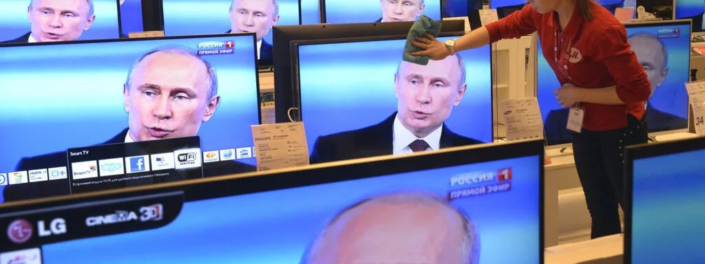 Russia Bans Reporters Without Borders, Tightening Grip on Press Freedom and Dissent