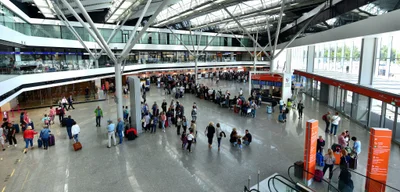 Breaking: Chopin Airport Evacuates Terminals Due to Unattended Luggage