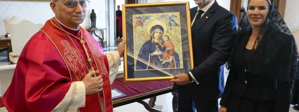 Polish President Nawrocki Invites Pope to 2027 Marian Anniversary