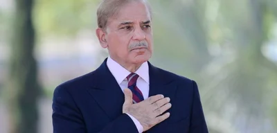 Pakistani PM Shehbaz Sharif Visits Qatar to Condemn Airstrike