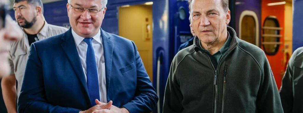 Featured image for: Polish Foreign Minister Visits Kyiv to Discuss Security and EU Access Polish Foreign Minister Visits Kyiv to Discuss Security and EU Access