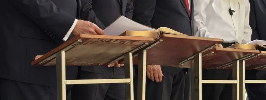 Featured image for: US Leaders Join Netanyahu at Jerusalem's Western Wall for Peace Talks US Leaders Join Netanyahu at Jerusalem's Western Wall for Peace Talks