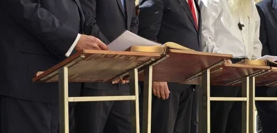 US Leaders Join Netanyahu at Jerusalem's Western Wall for Peace Talks